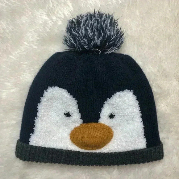Mountain Warehouse  Winter Hat Penguin Size 1-3 Years - Picture 1 of 16